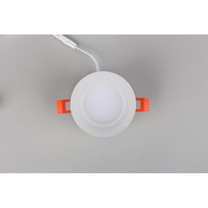 Светильник Omnilux OML-103109-05